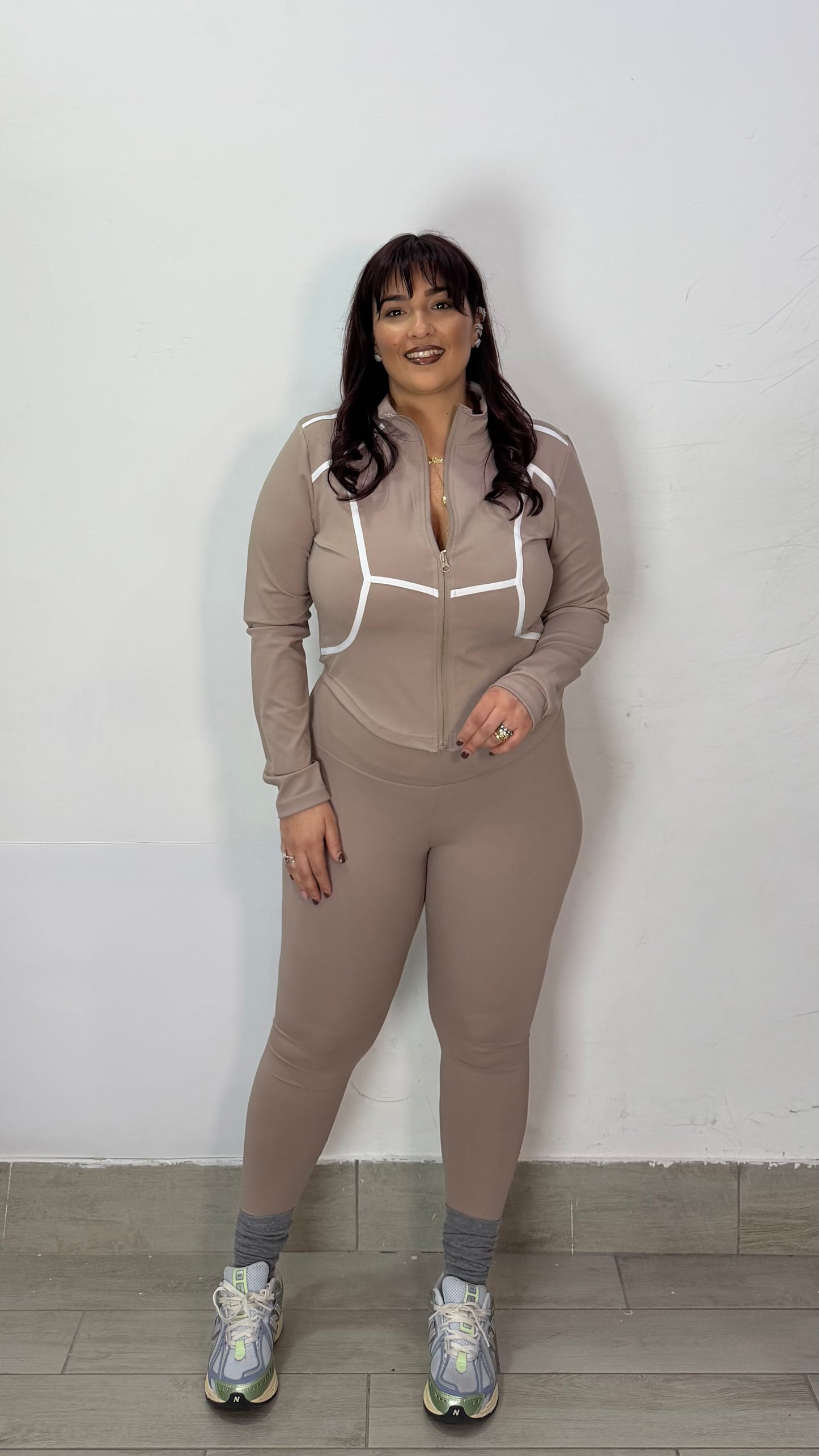 Coordinato Set Run in Lycra Beige RTT59279