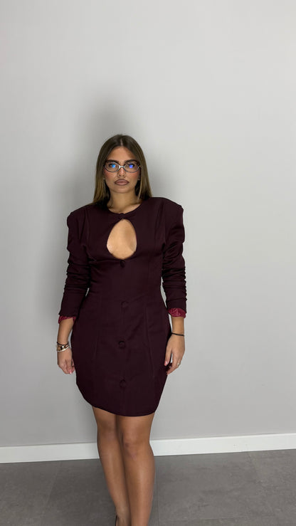 Dress Celine Bordeaux con Fibbia su punto vita 683