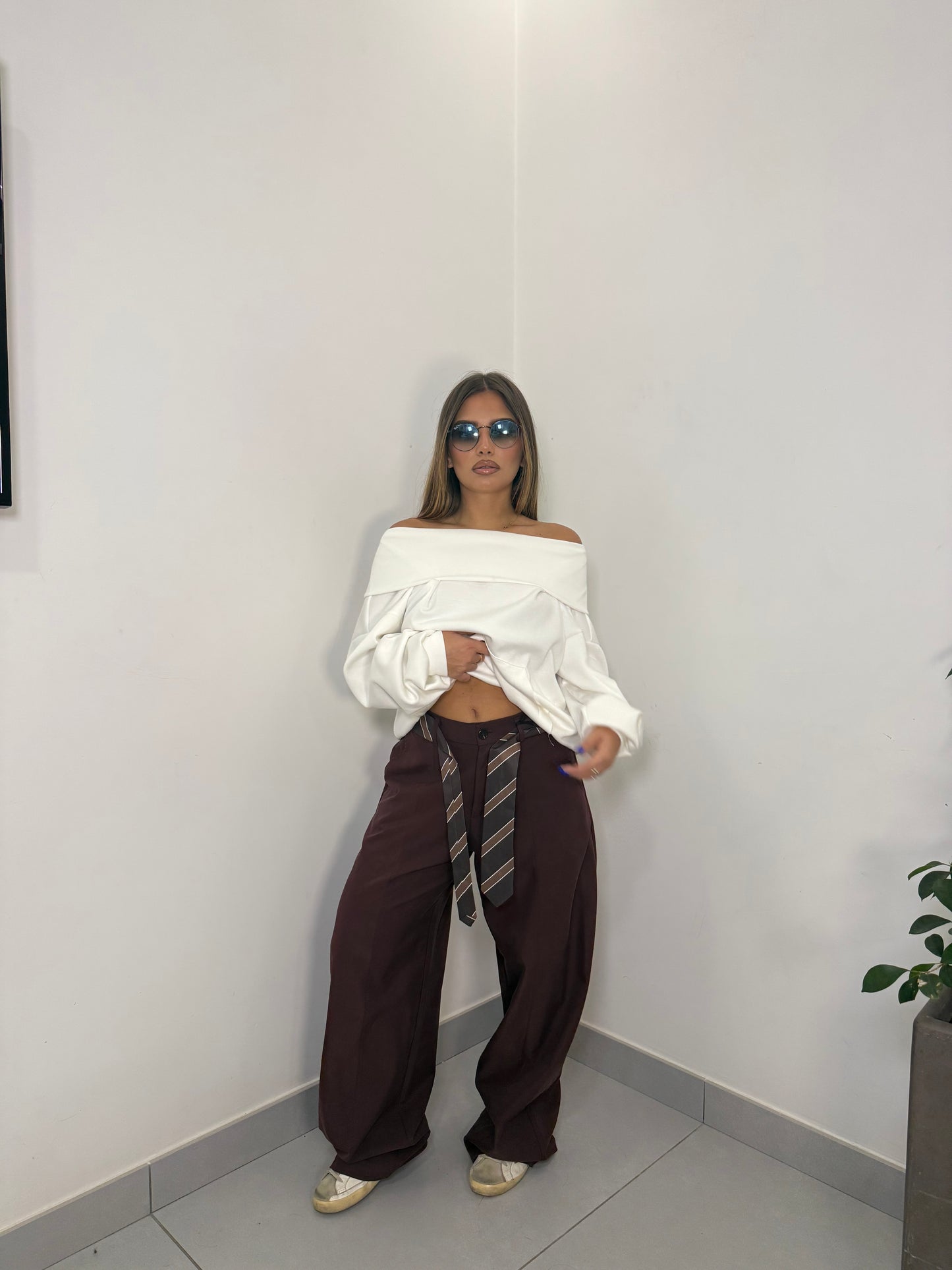 Pantalone Smoking Prugna con Cravatta 98072P