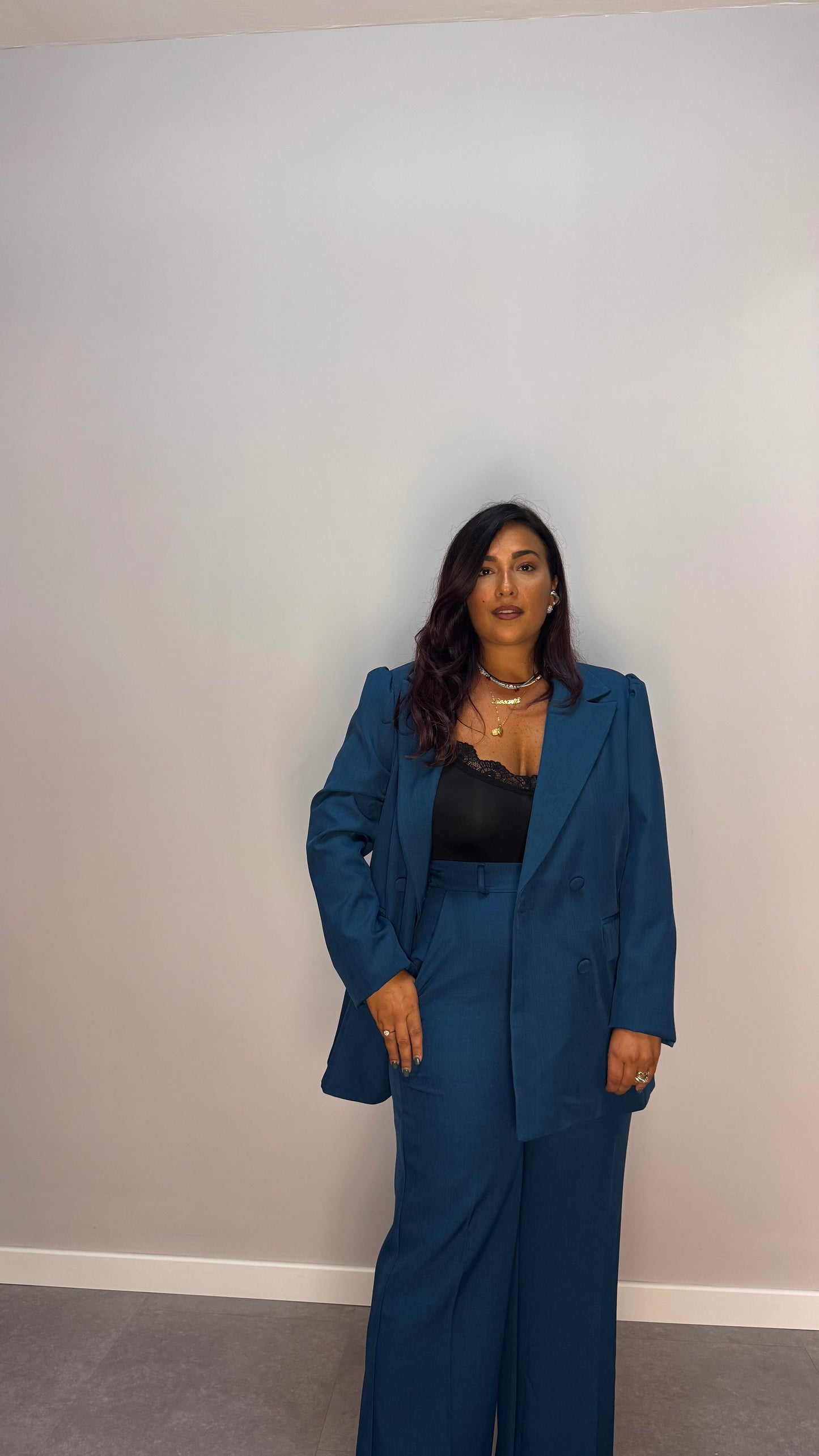 Body Petalo nero V7960