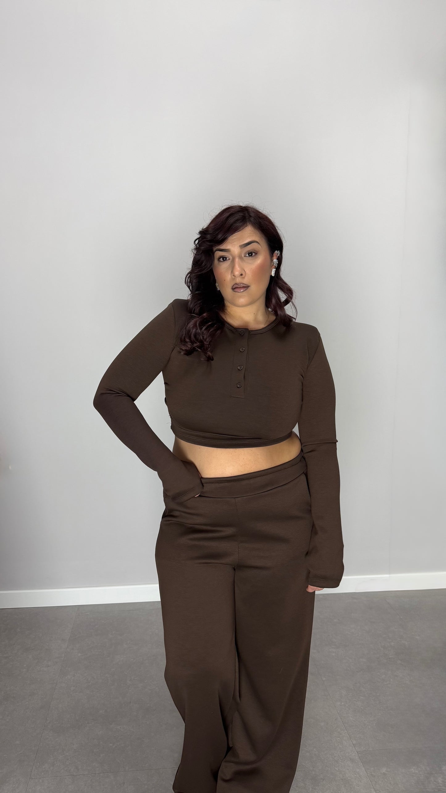 Coordinato Sis in tuta Marrone con guantino e spalline FF44