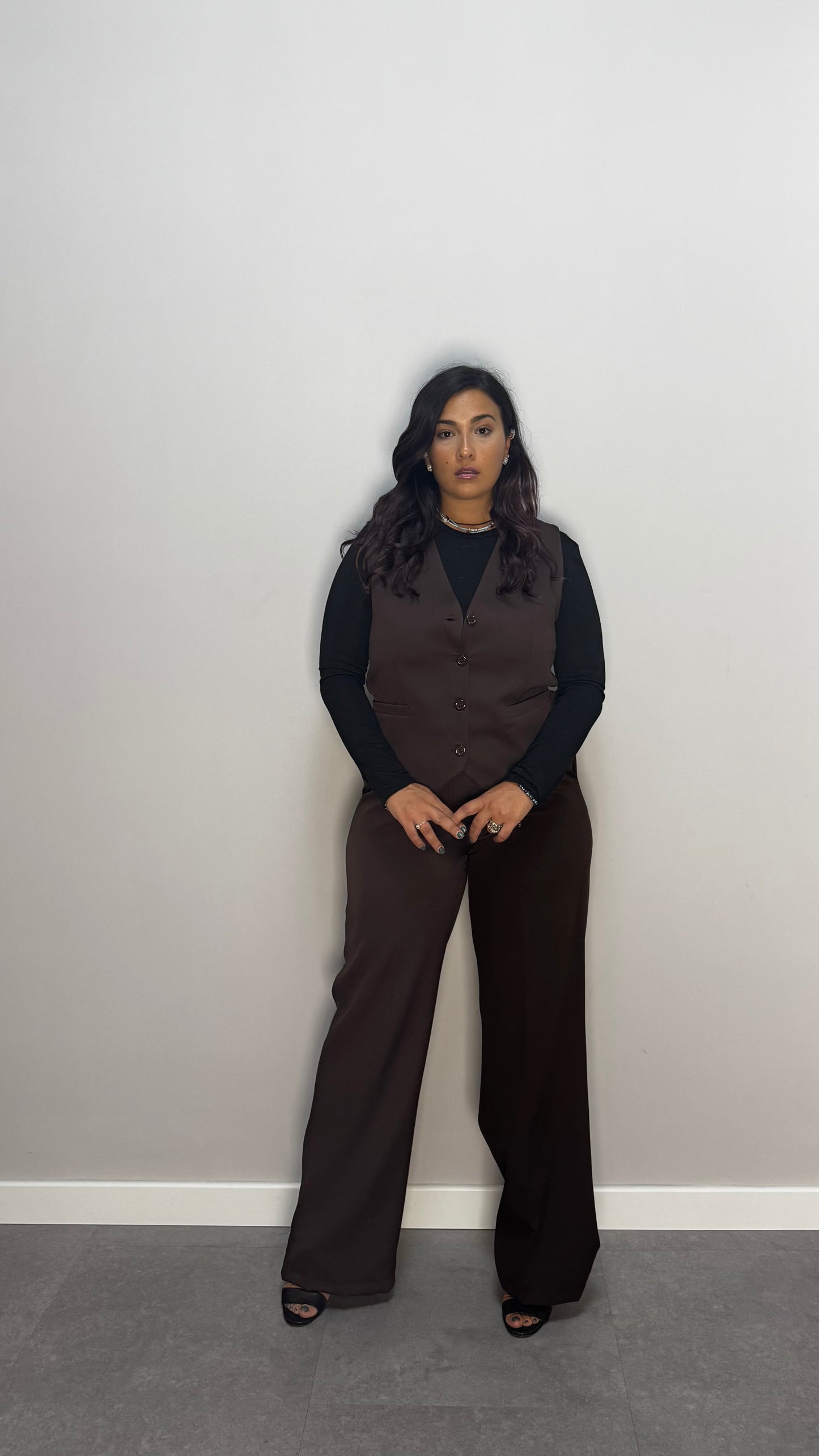 Tailleur Taigi Marrone M12506