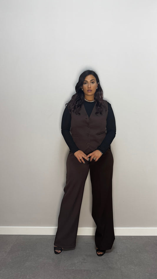 Tailleur Taigi Marrone M12506