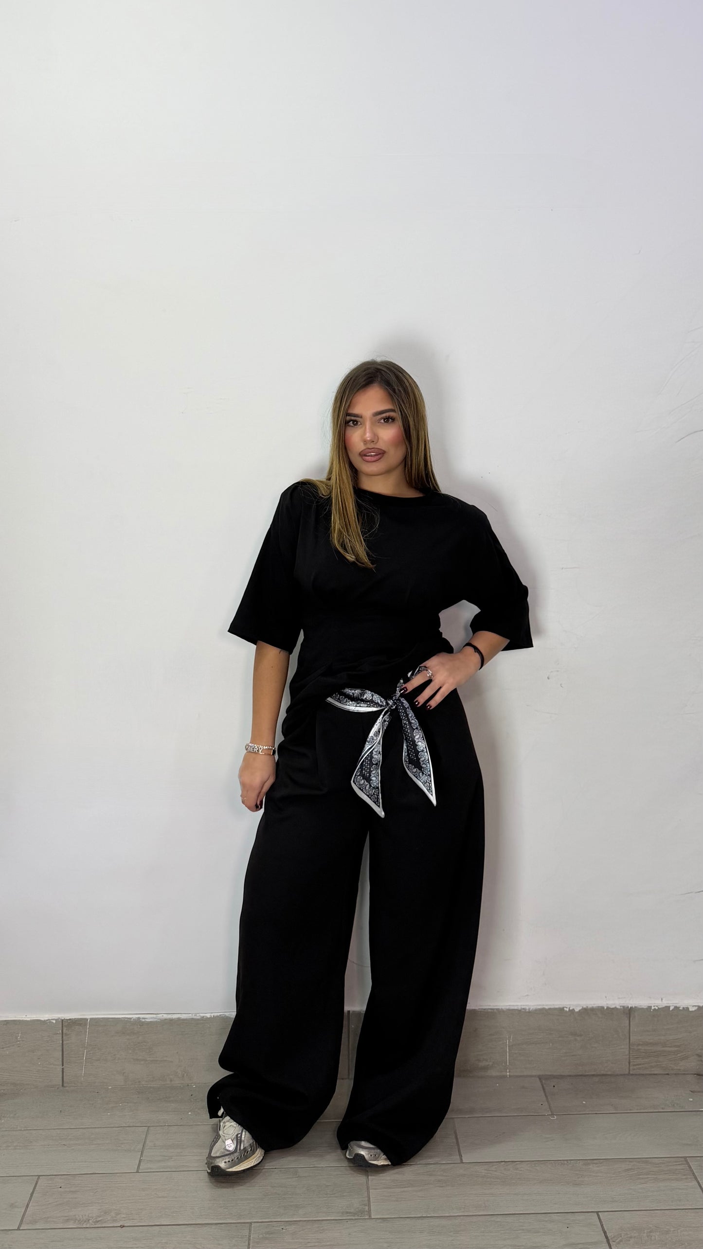 Pantalone Robbie Nero con cintura FO14