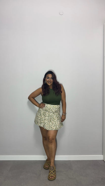 GONNA-pantaloncino MIMÍ fantasia floreale verde e bianco