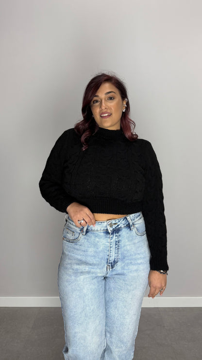 Pull Berry con Trecce in Lana Nero 7374