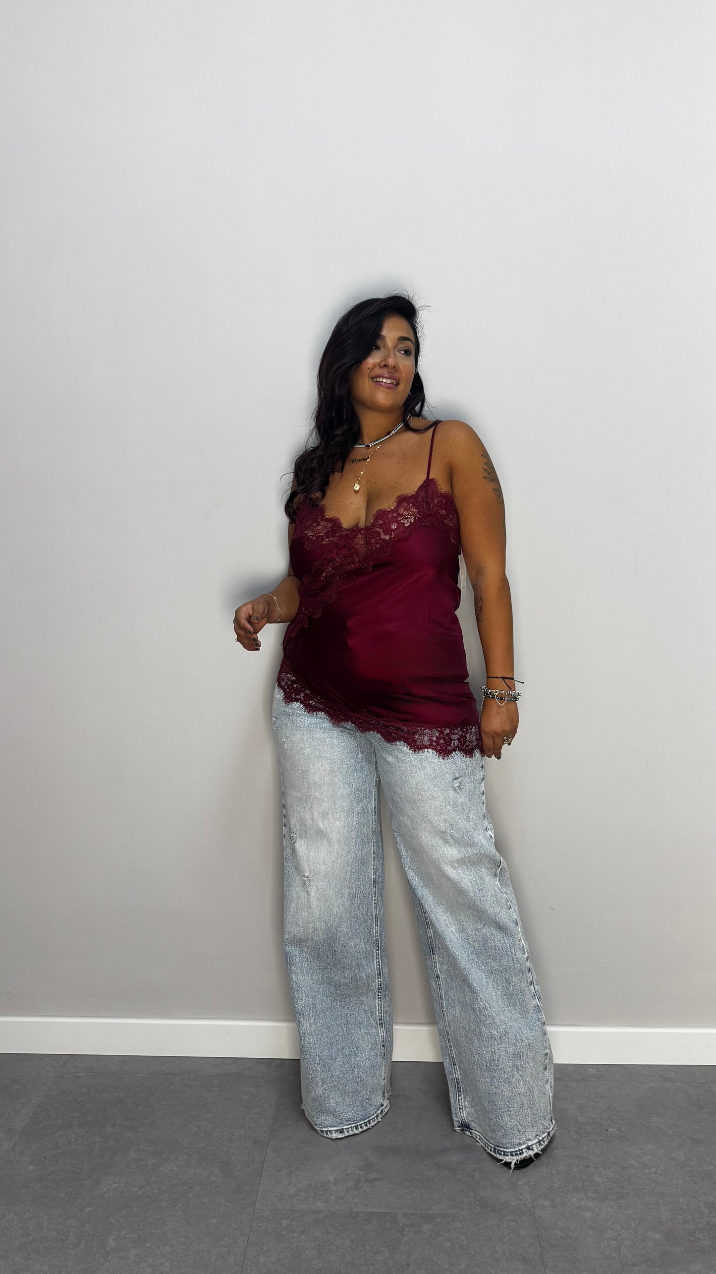 Top Camelia Bordeaux 7805