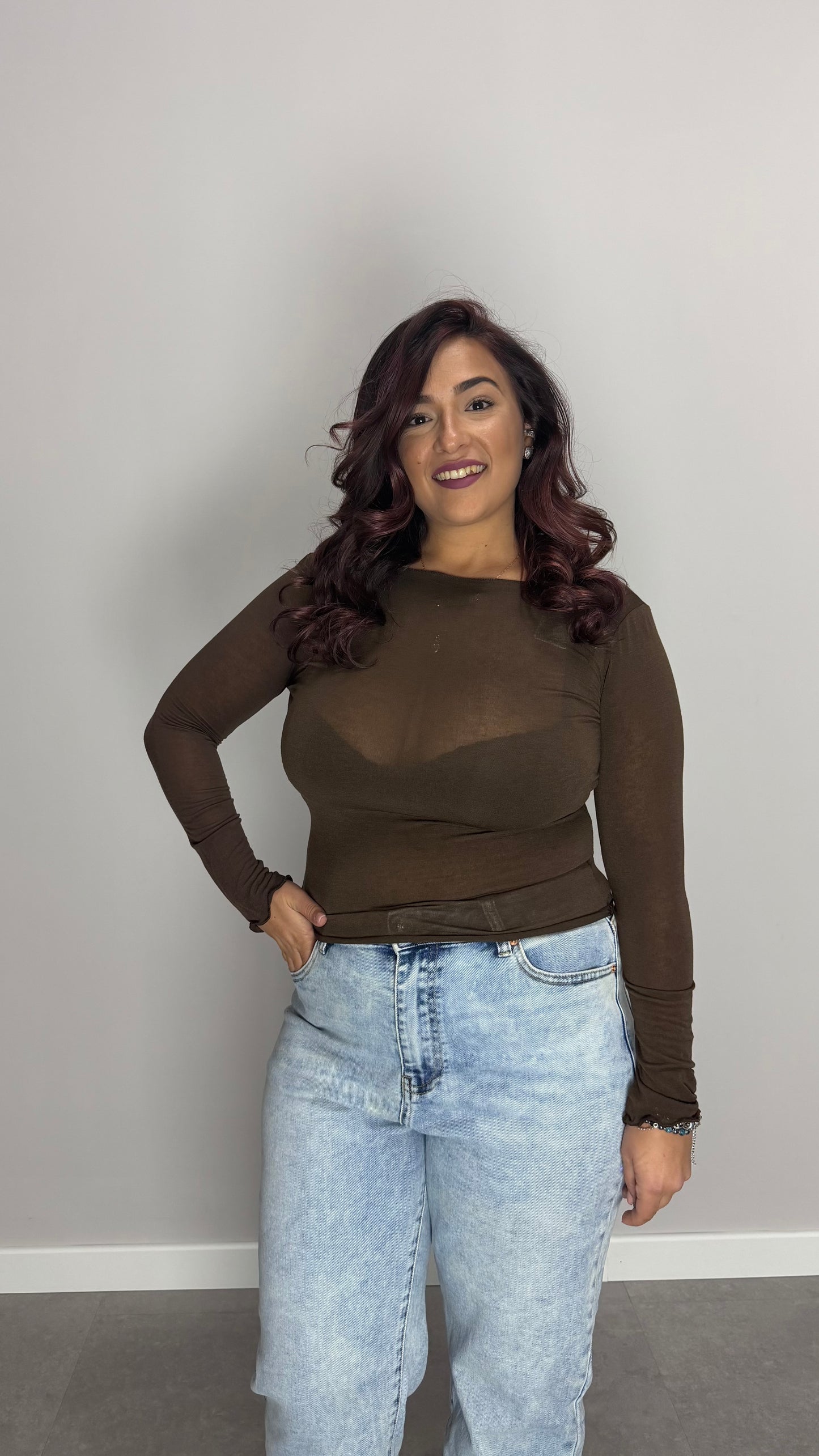 Shirt Velatissime scollo a barca Marrone 37981