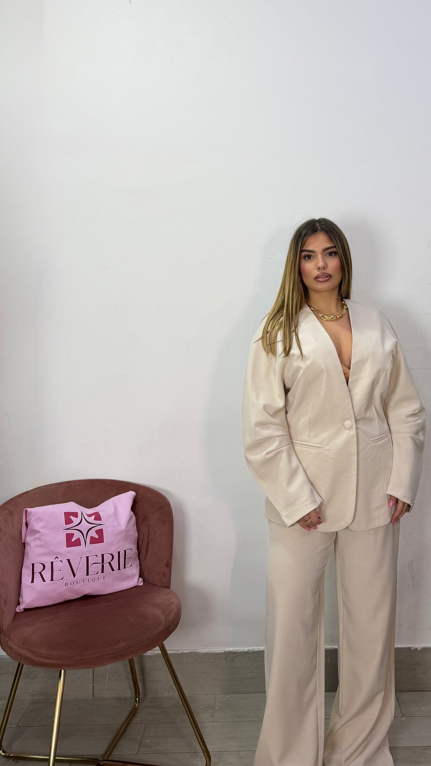Tailleur Chèrie Beige con drappeggio 66728