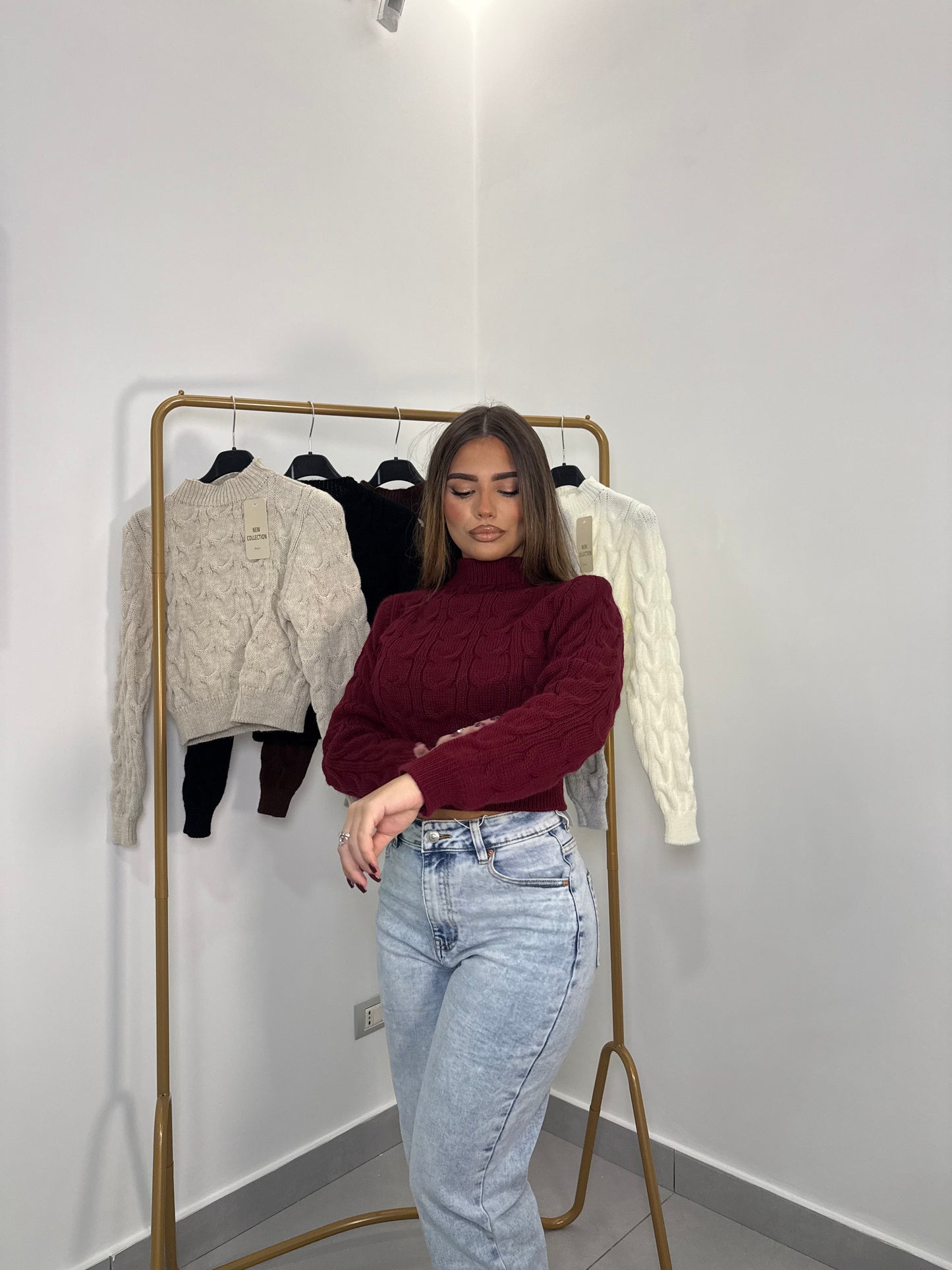 Pull Berry con Trecce in Lana Bordeaux 7374