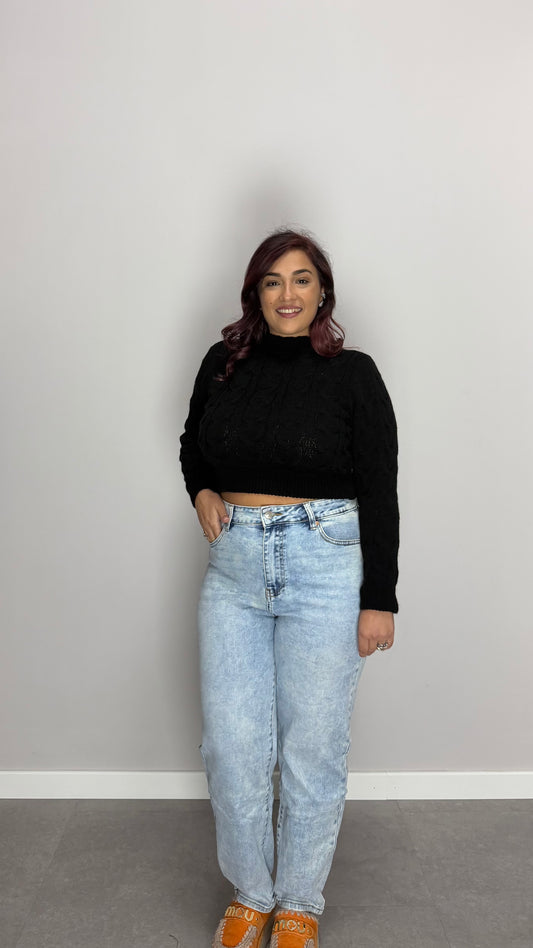 Pull Berry con Trecce in Lana Nero 7374