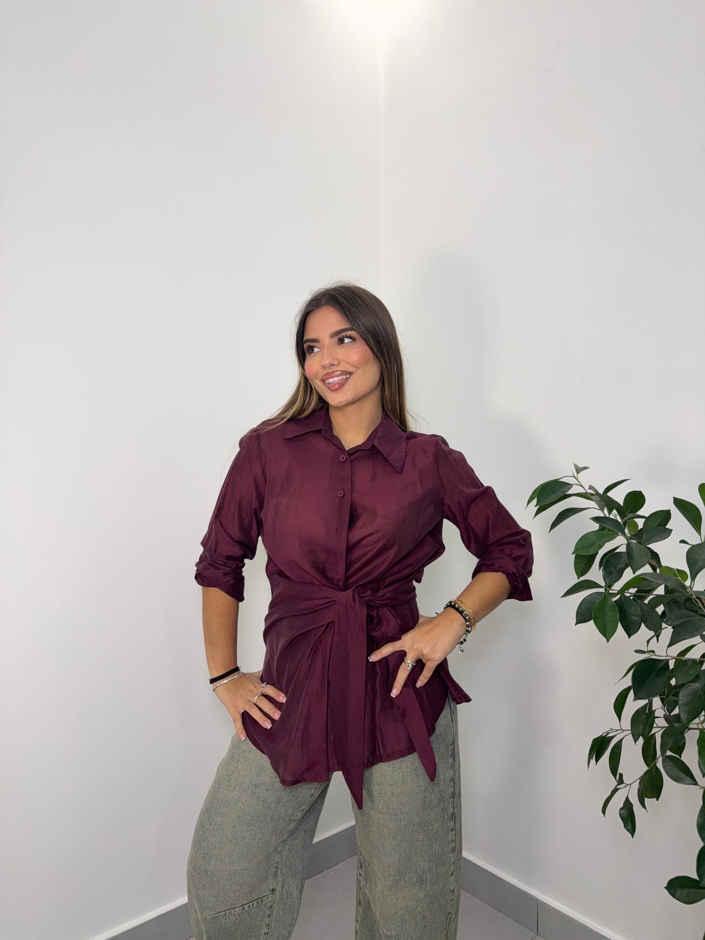Camicia Lea con Fusciacca Bordeaux M66635