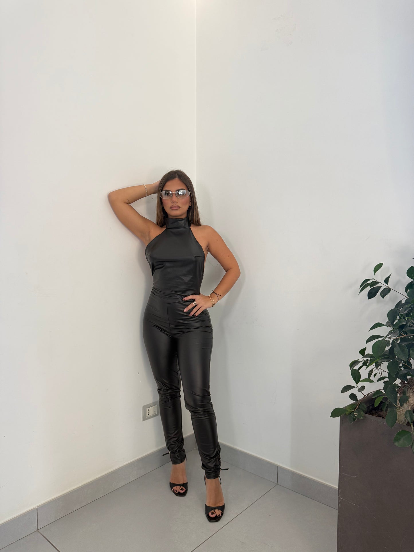 Tuta Nerissima 12190