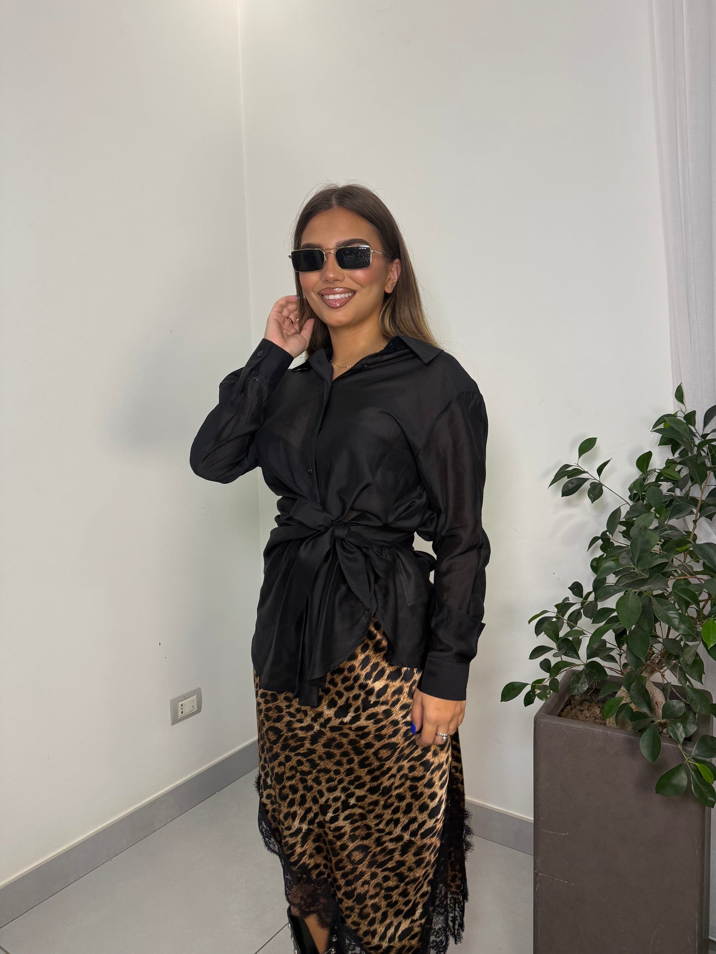 Camicia Lea con fusciacca Nera Mar66635