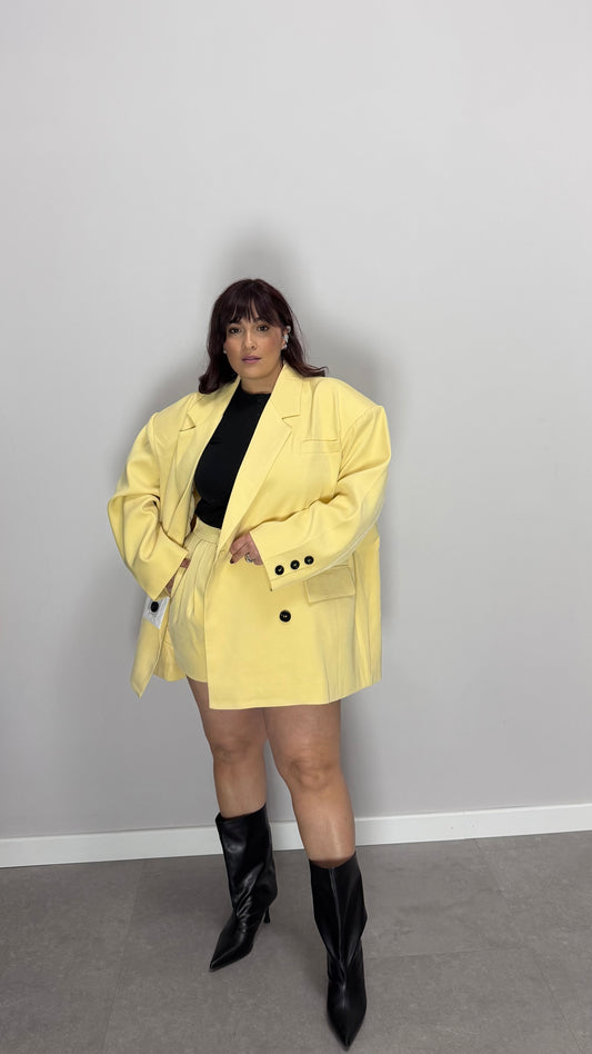 Tailleur Grace con Pantaloncino Giallo HAR017