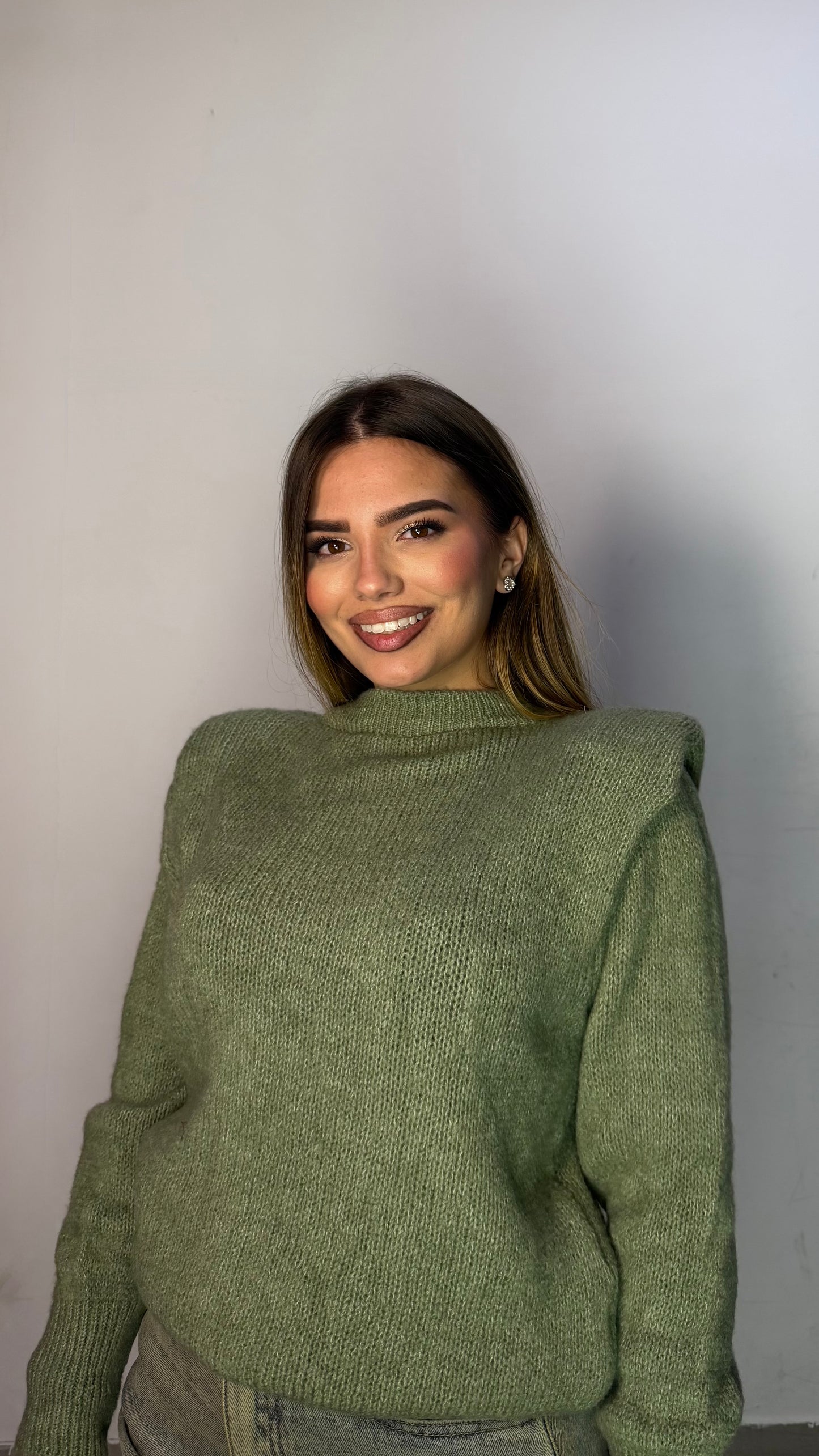 Maglioncino Tessa Verde con spallina 3101