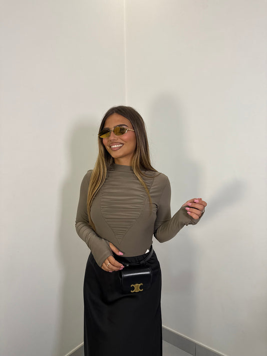 Body Frontrush Fango AQ16372