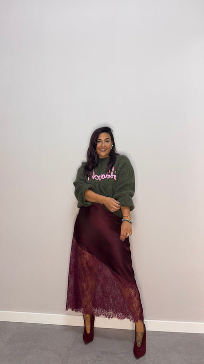 Gonna Lace Bordeaux OL7250