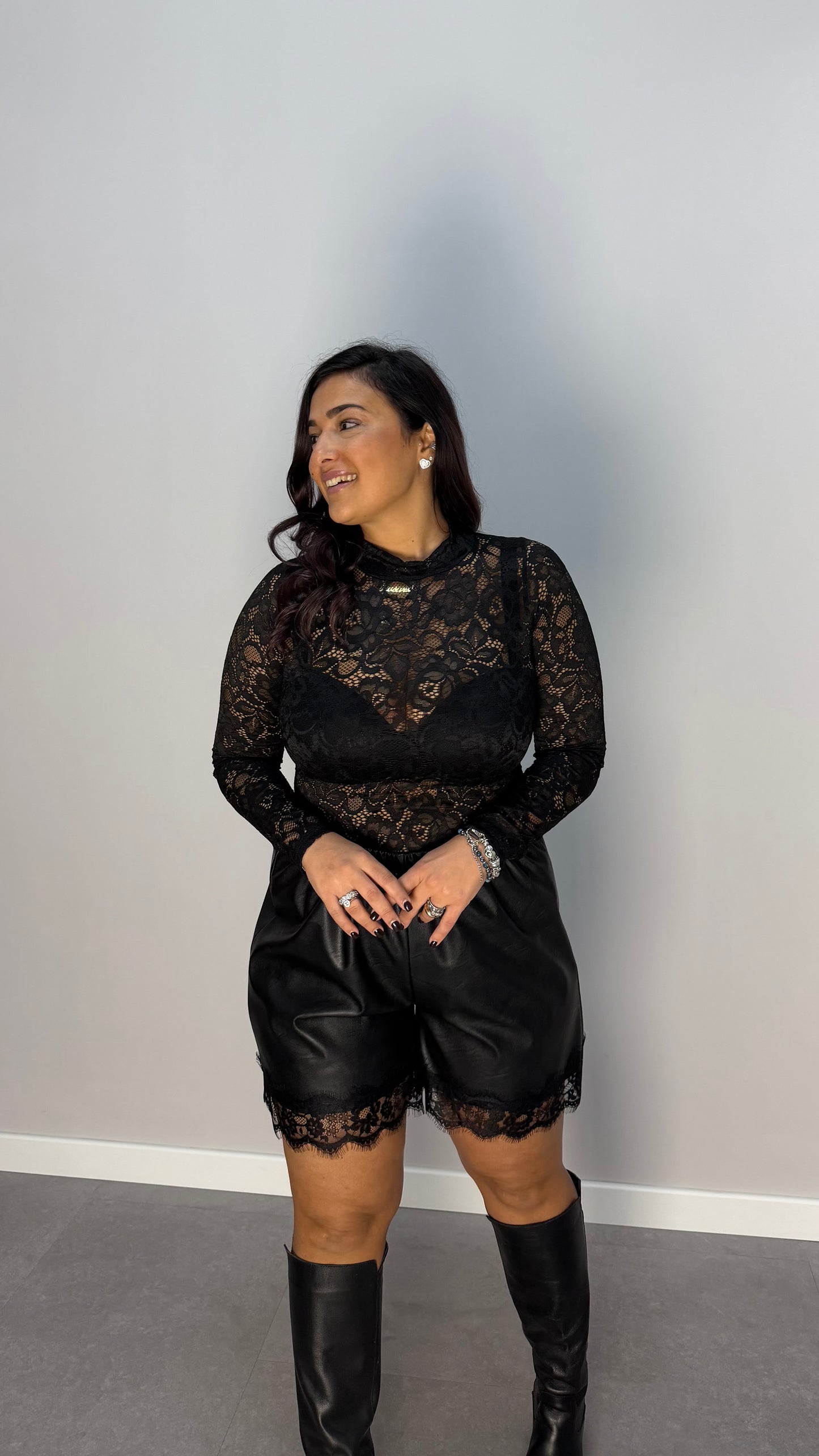 Pantaloncino Moon in pelle Nero PM44