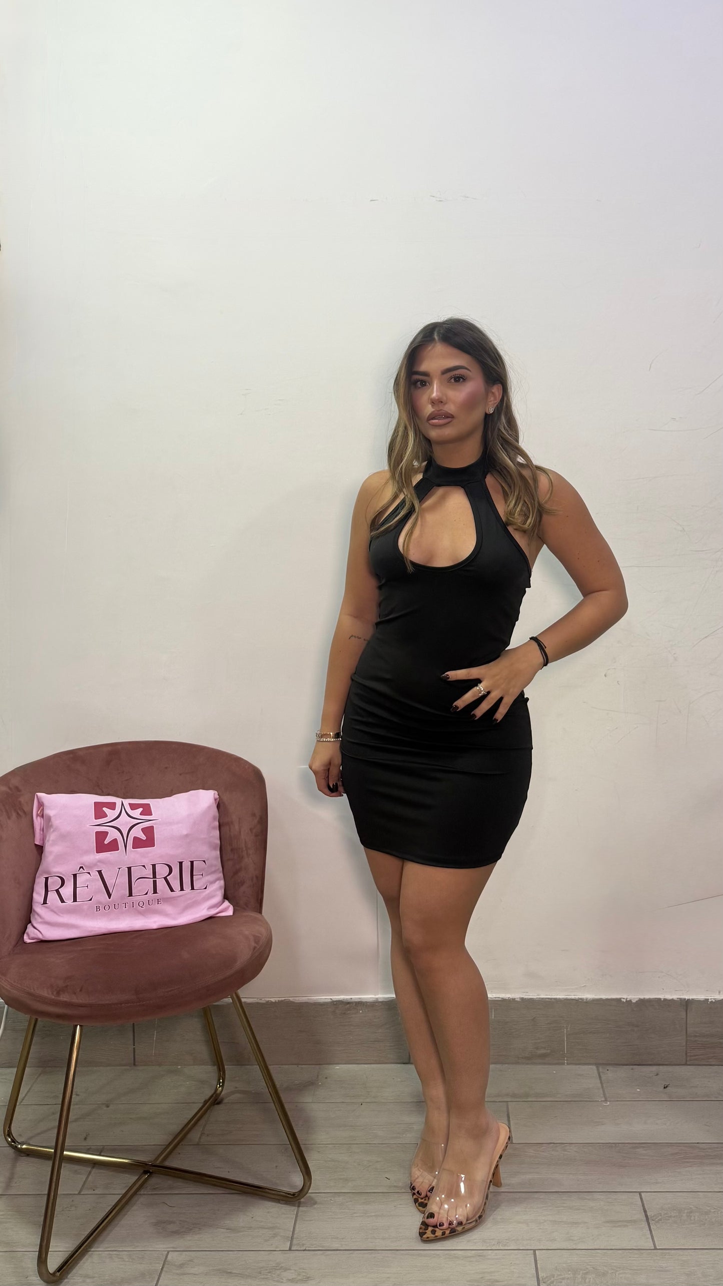 Dress Tindy Nero in Lycra con scollo all’americana 26849