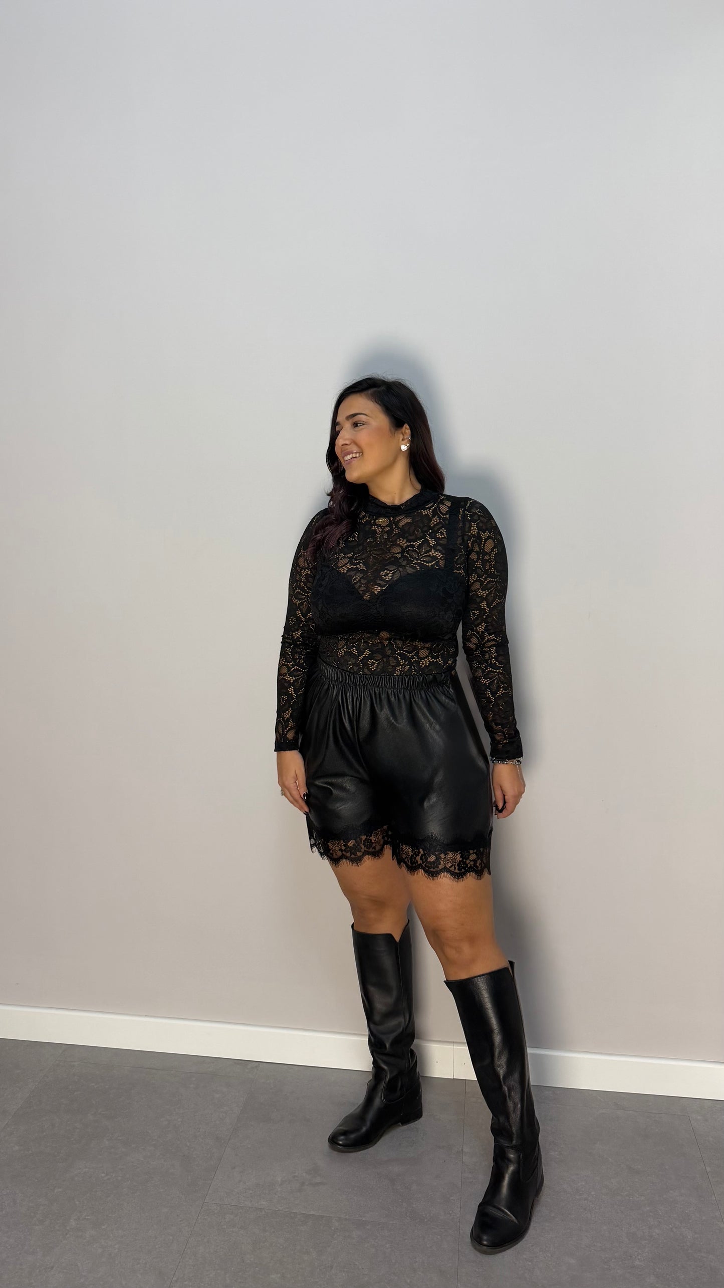 Pantaloncino Moon in pelle Nero PM44