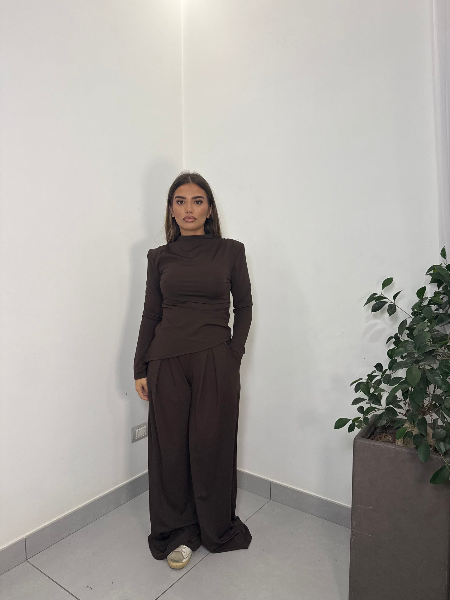 Coordinato Siera Marrone in licra con spalline 16557