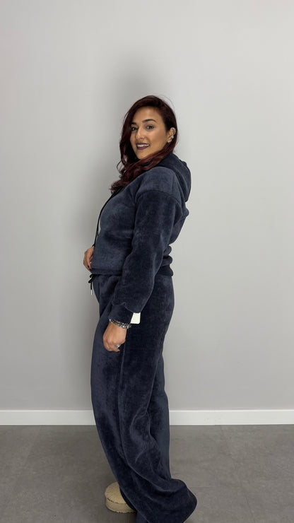 Coordinato in Tuta Velvet Blu con Cappuccio 444