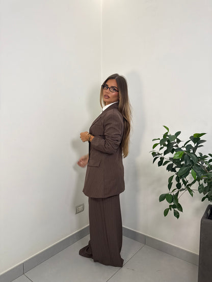 Tailleur Authority 19526