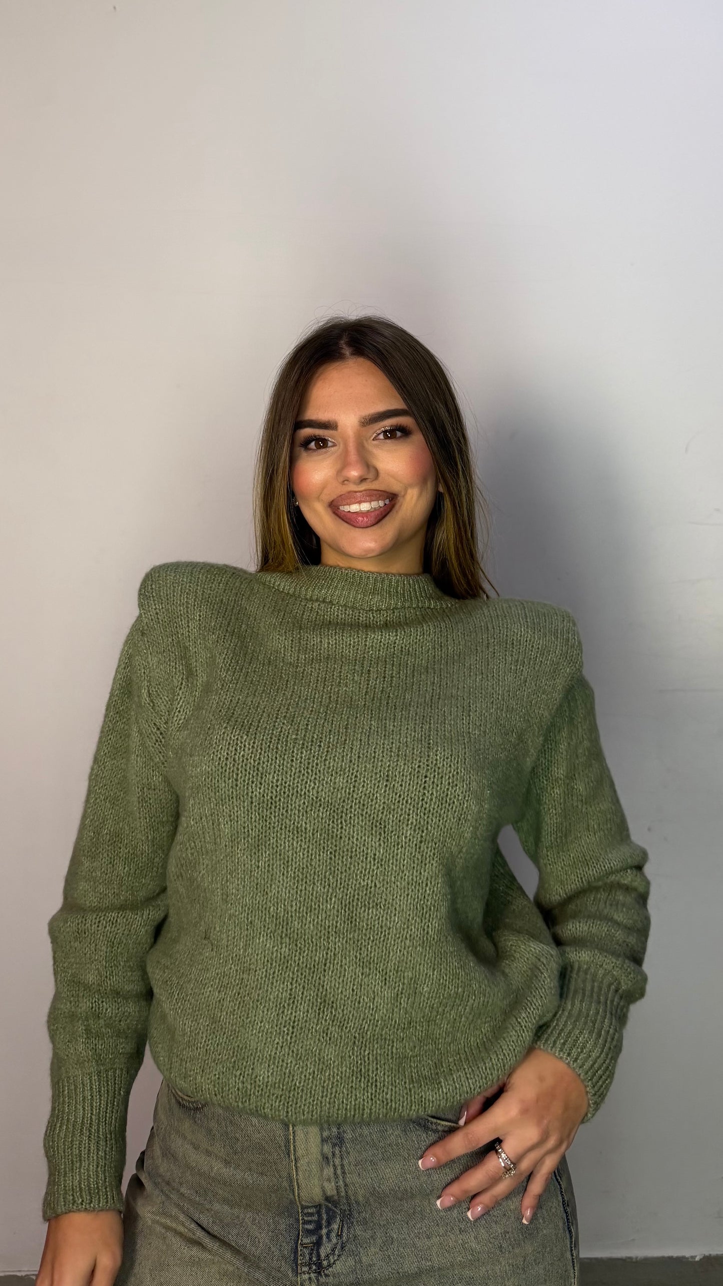 Maglioncino Tessa Verde con spallina 3101