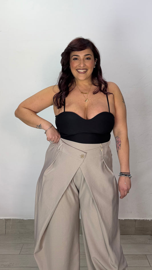 Body Sasha Nero in Lycra con coppe