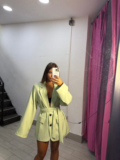 giacca con cintura verde pastello 3871