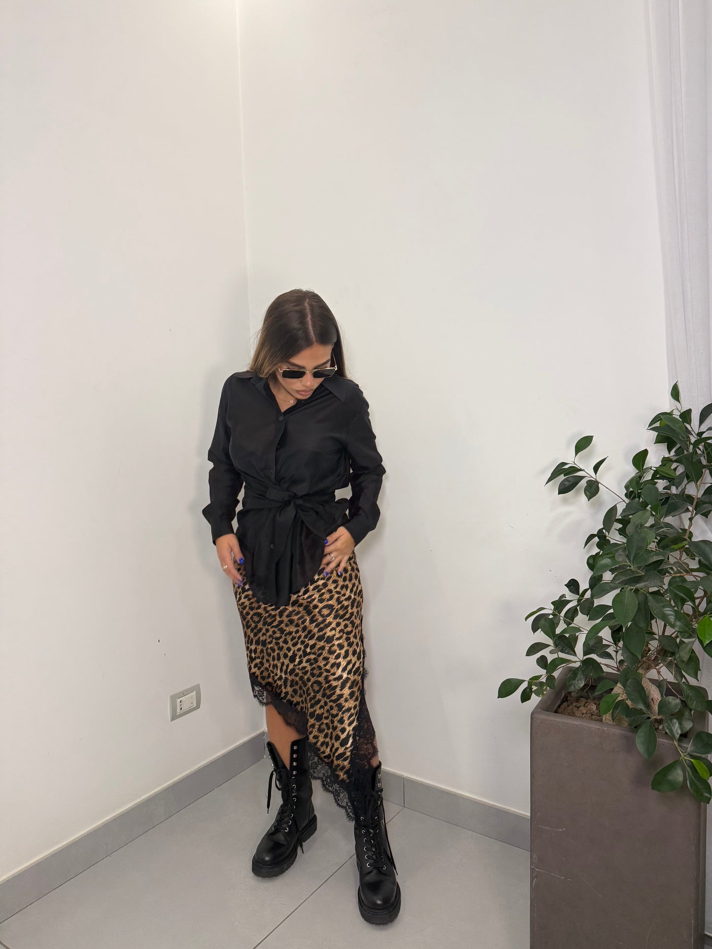 Camicia Lea con fusciacca Nera Mar66635