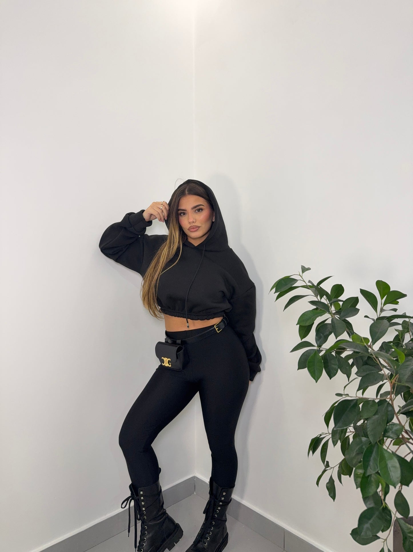 Felpa Mini Hood Felpata con Cappuccio Nero FM44