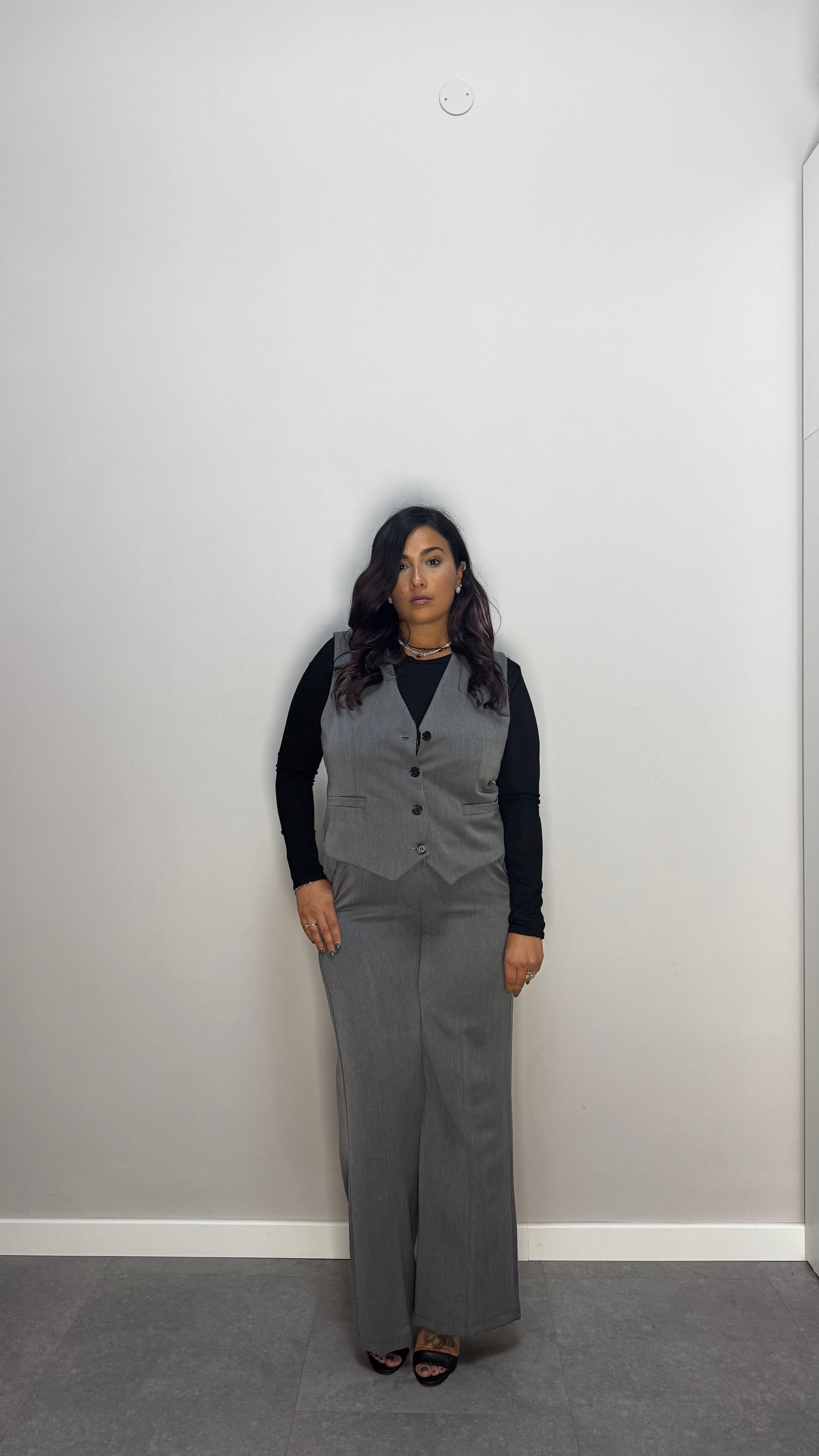 Tailleur Taigi Grigio M12506