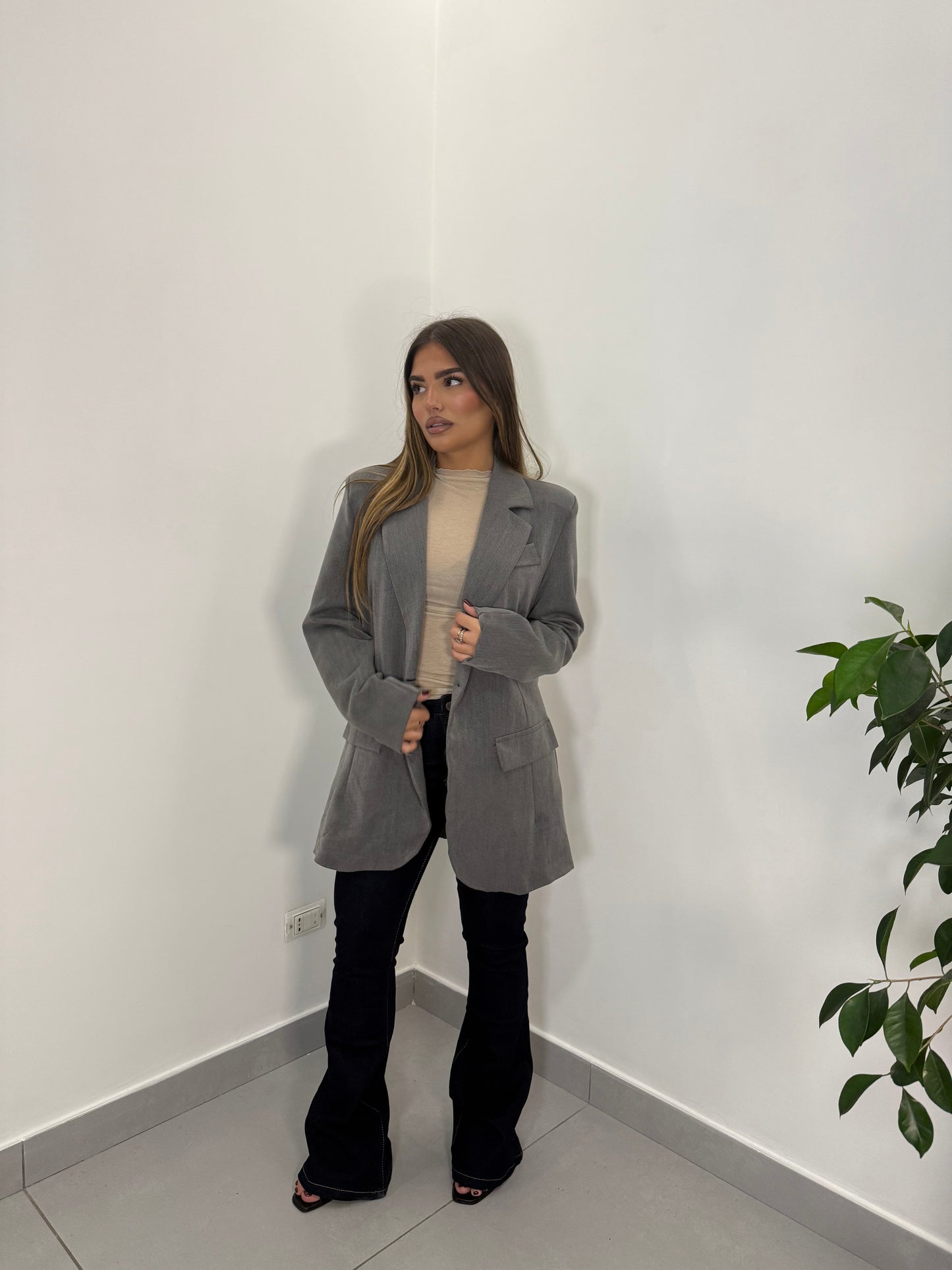 Giacca Moné Grigio un Bottone M11035