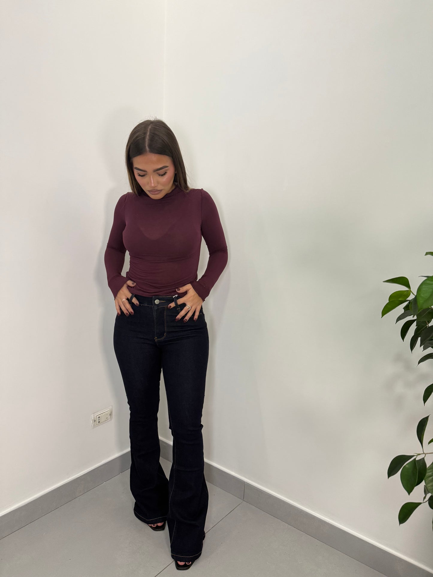 Jeans Emma con Zampa CZ061