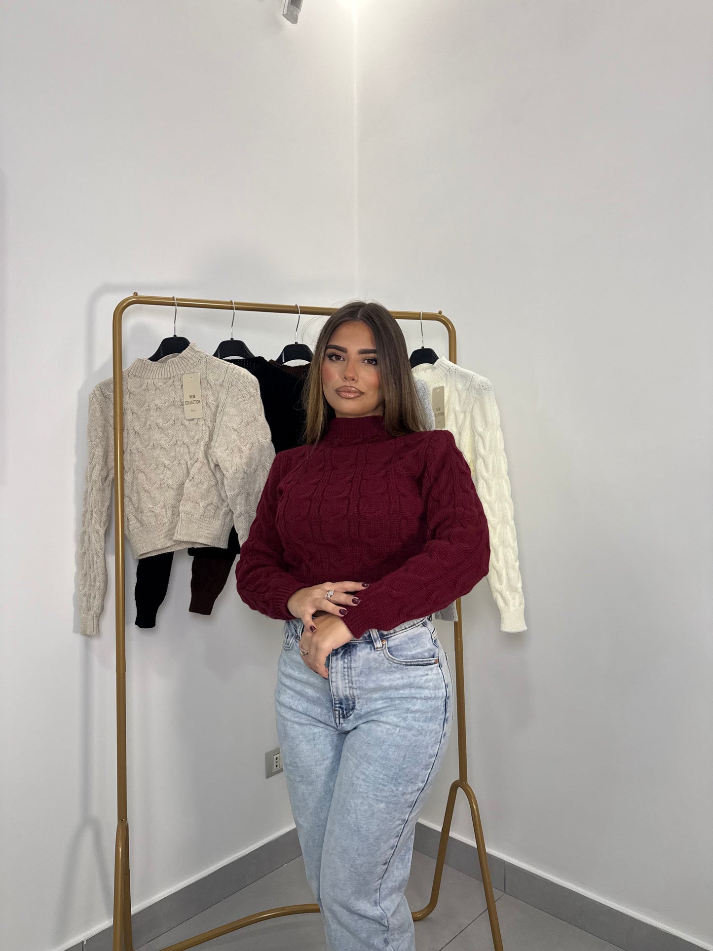 Pull Berry con Trecce in Lana Bordeaux 7374