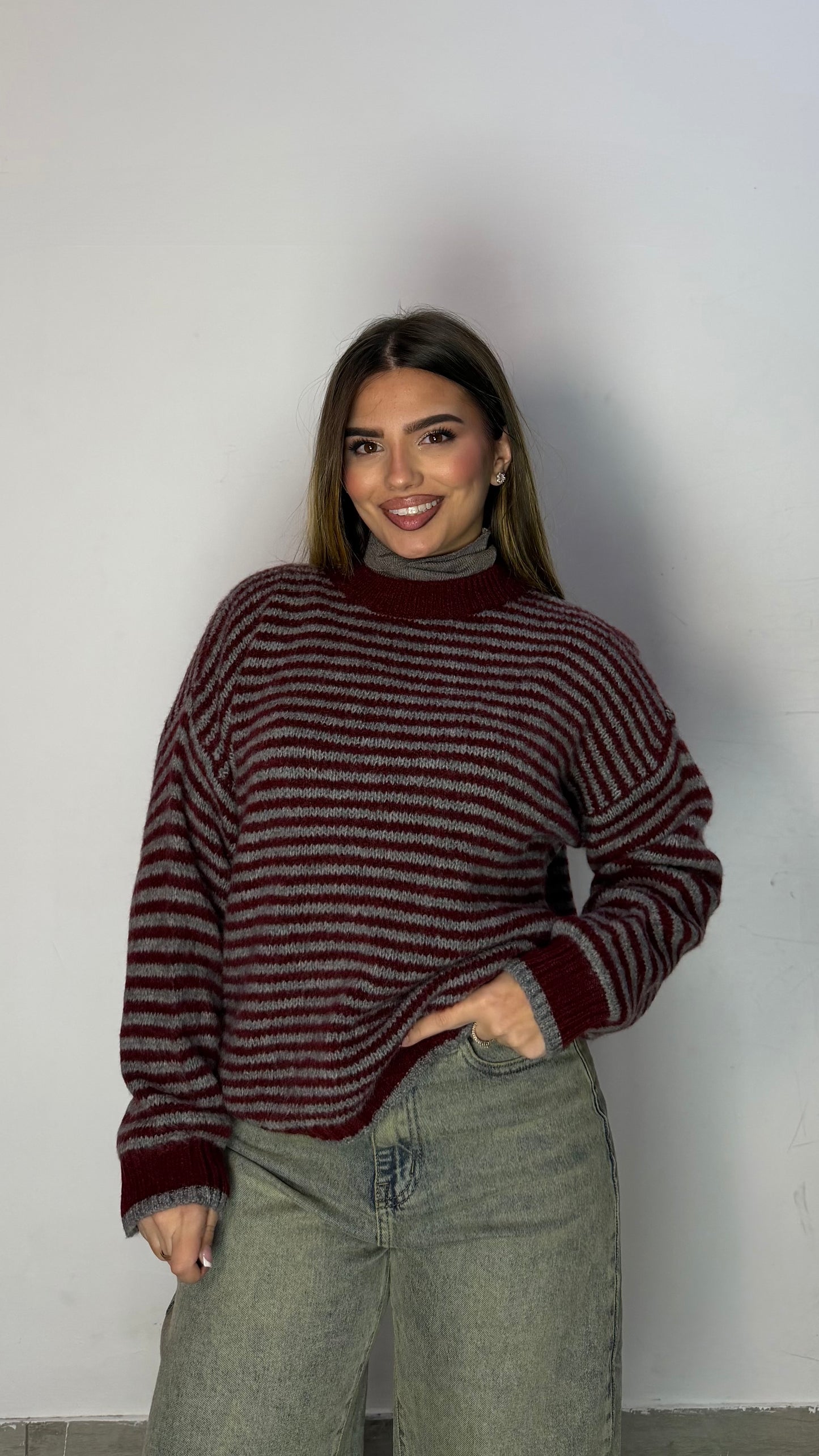 Pull Ariana a righe Grigio e Bordeaux A3279