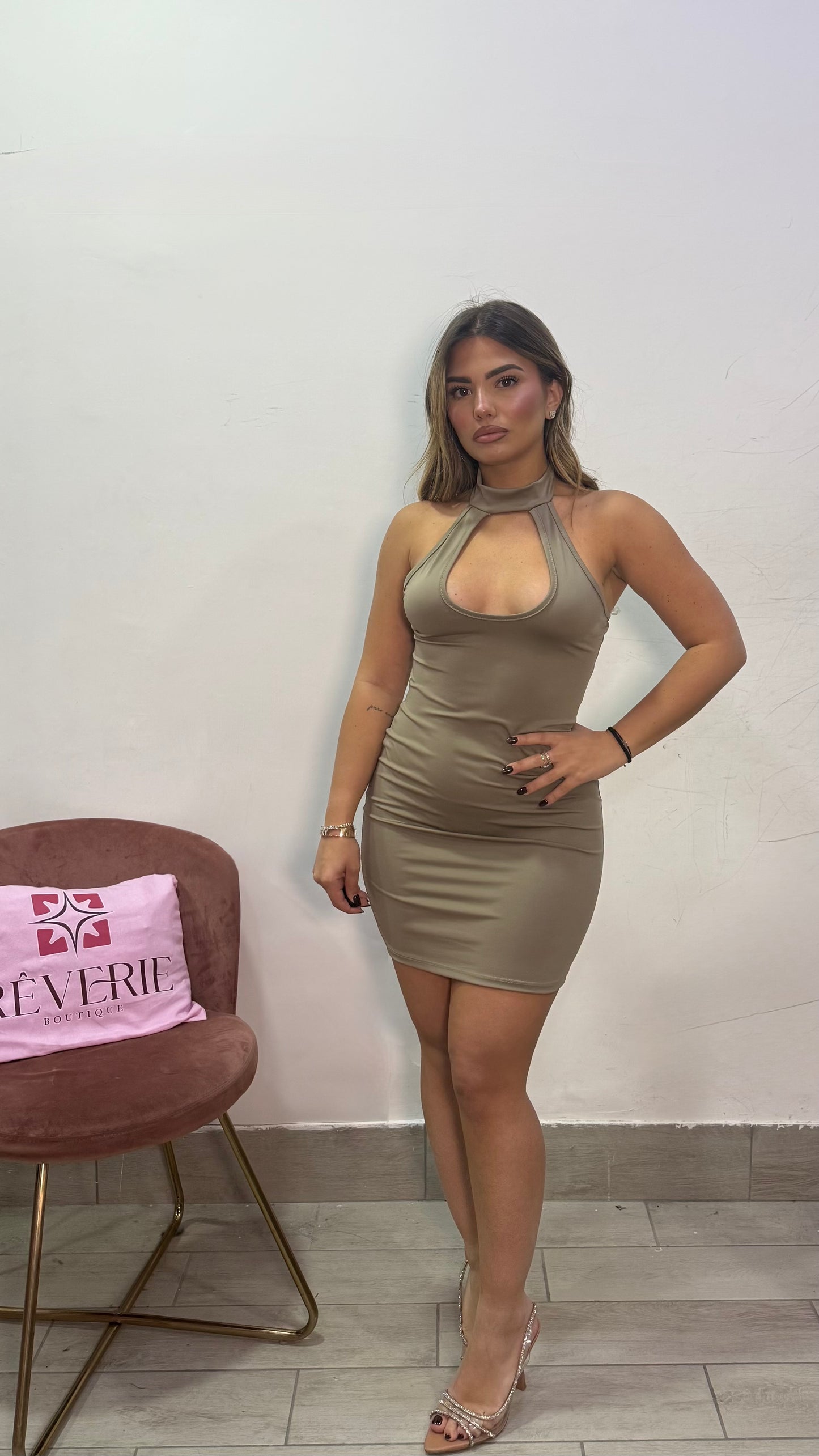 Dress Tindy Fango in Lycra con scollo all’americana 26849