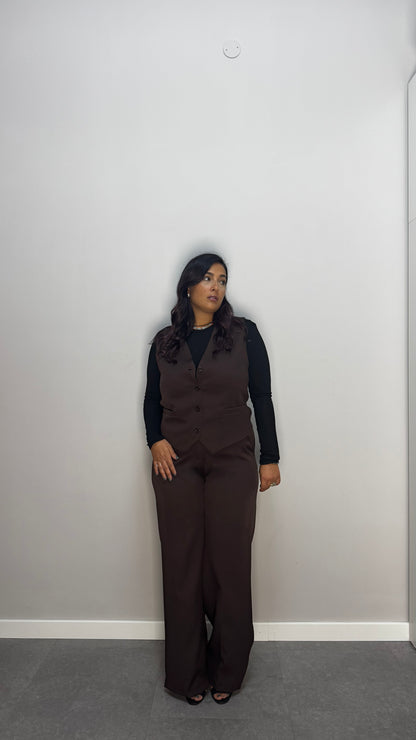 Tailleur Taigi Marrone M12506