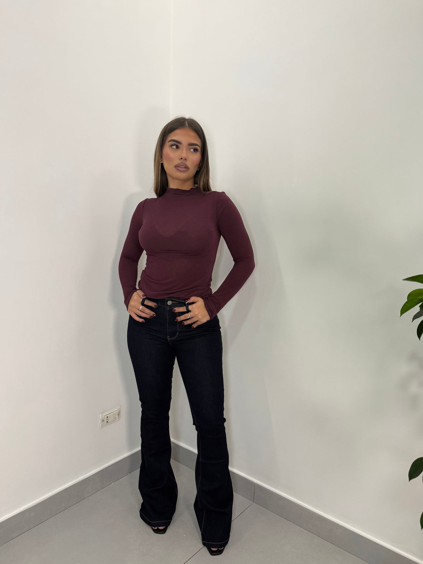 Jeans Emma con Zampa CZ061